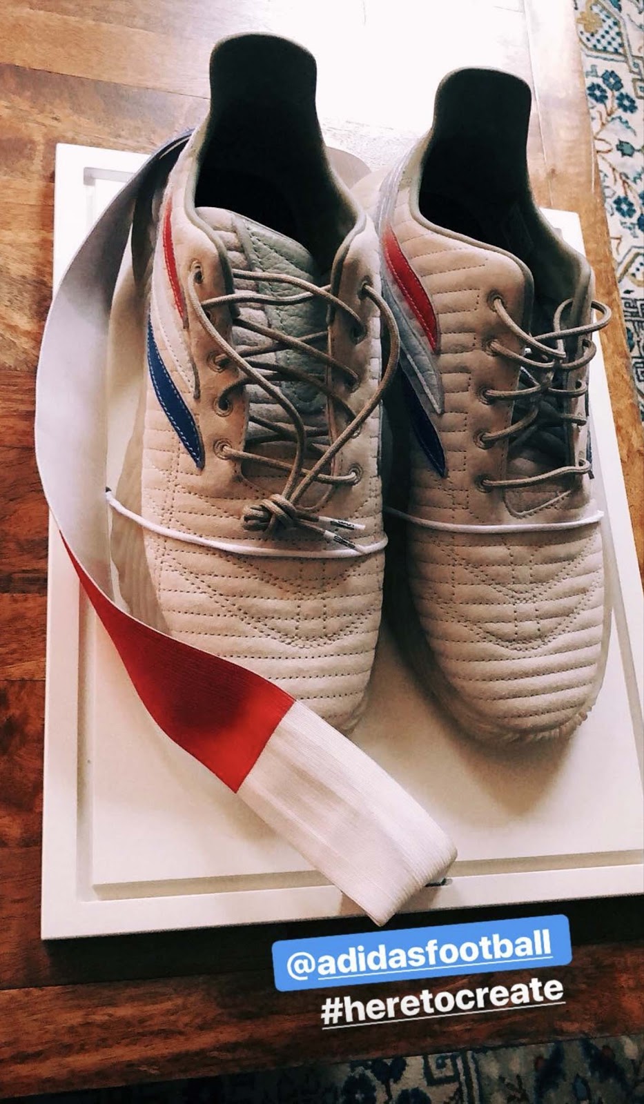 Paul sales pogba sneakers